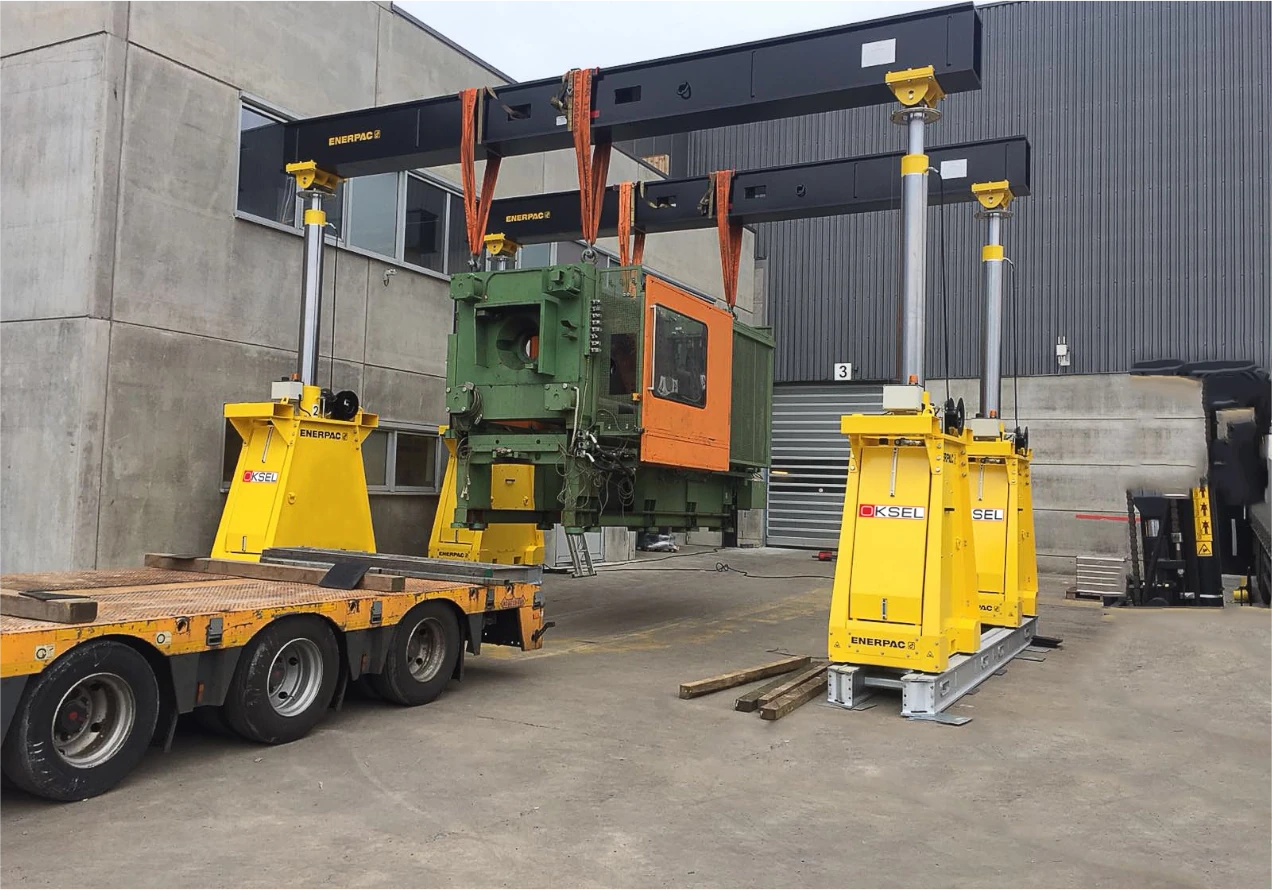 Hydraulischer Portalkran